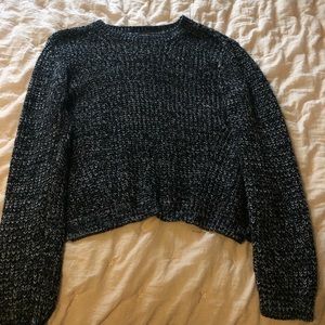 Cute black & white sweater!